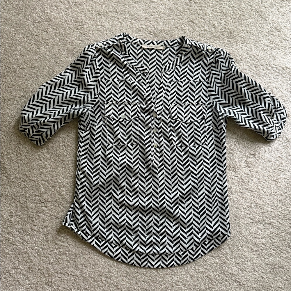 41 Hawthorn Filbert Arrow Henley Chevron Blouse